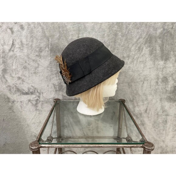 Urban Outfitters  Bucket Hat Wool OS Bloak Core feather New Streetwear Cloche - Picture 1 of 14